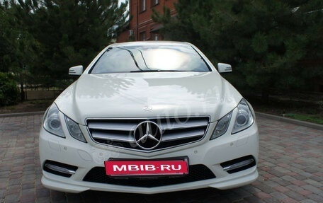 Mercedes-Benz E-Класс, 2012 год, 1 530 000 рублей, 2 фотография