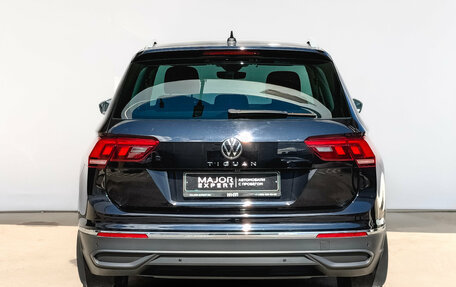 Volkswagen Tiguan II, 2021 год, 2 645 000 рублей, 6 фотография