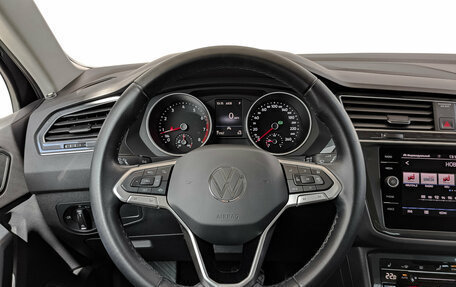 Volkswagen Tiguan II, 2021 год, 2 645 000 рублей, 22 фотография