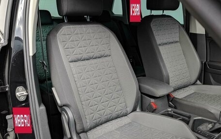 Volkswagen Tiguan II, 2021 год, 2 645 000 рублей, 23 фотография