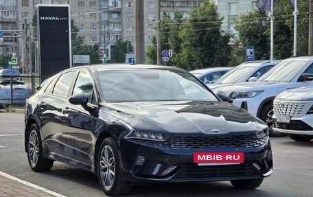 KIA K5, 2021 год, 2 231 000 рублей, 3 фотография