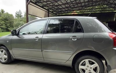 Toyota Corolla, 2004 год, 850 000 рублей, 1 фотография