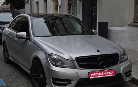 Mercedes-Benz C-Класс, 2012 год, 1 200 000 рублей, 1 фотография