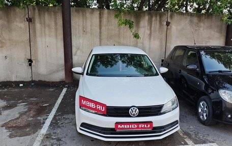 Volkswagen Jetta VI, 2015 год, 1 370 000 рублей, 1 фотография