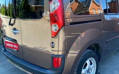 Renault Kangoo II рестайлинг, 2012 год, 950 000 рублей, 16 фотография