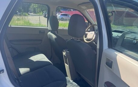 Ford Escape II, 2008 год, 440 000 рублей, 13 фотография