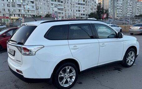 Mitsubishi Outlander III рестайлинг 3, 2012 год, 1 200 000 рублей, 6 фотография