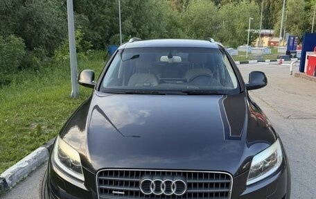 Audi Q7, 2007 год, 800 000 рублей, 13 фотография