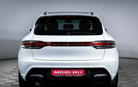 Porsche Macan I рестайлинг, 2022 год, 9 000 000 рублей, 5 фотография