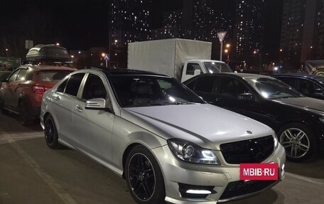 Mercedes-Benz C-Класс, 2012 год, 1 200 000 рублей, 3 фотография