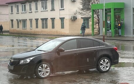 Chevrolet Cruze II, 2013 год, 670 000 рублей, 3 фотография