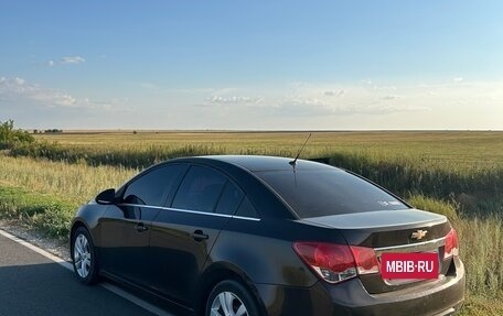 Chevrolet Cruze II, 2013 год, 670 000 рублей, 6 фотография