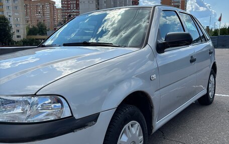 Volkswagen Pointer, 2004 год, 390 000 рублей, 3 фотография