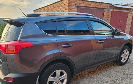 Toyota RAV4, 2013 год, 1 500 000 рублей, 13 фотография