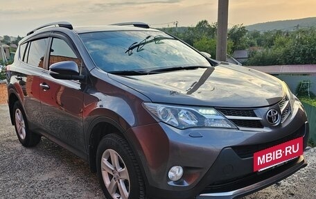 Toyota RAV4, 2013 год, 1 500 000 рублей, 9 фотография