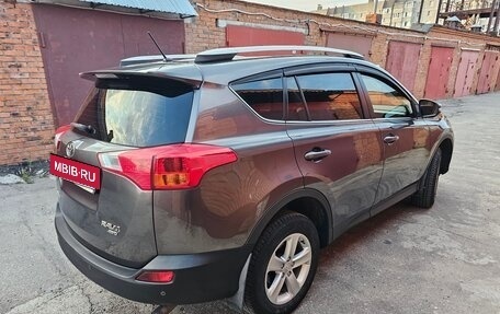 Toyota RAV4, 2013 год, 1 500 000 рублей, 29 фотография