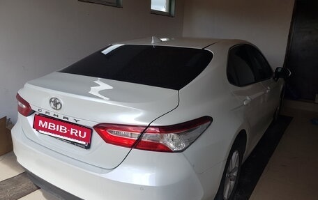 Toyota Camry, 2019 год, 3 230 000 рублей, 5 фотография