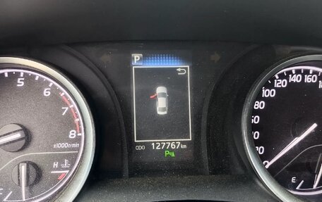 Toyota Camry, 2020 год, 2 750 000 рублей, 5 фотография