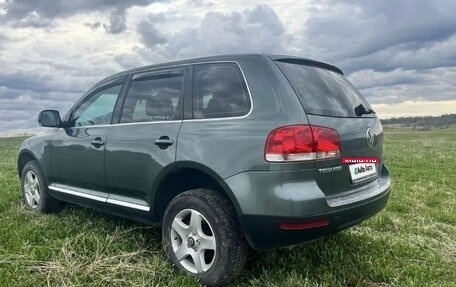 Volkswagen Touareg III, 2003 год, 333 000 рублей, 2 фотография