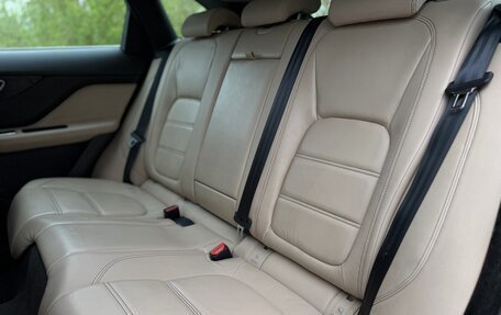 Jaguar F-Pace, 2017 год, 2 140 000 рублей, 11 фотография