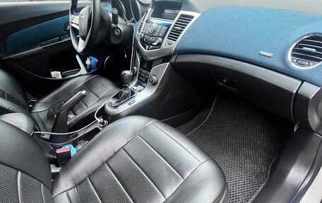 Chevrolet Cruze II, 2012 год, 760 000 рублей, 6 фотография