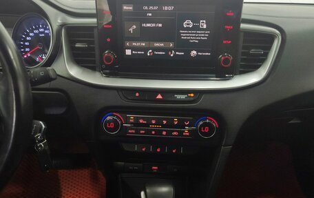 KIA cee'd III, 2021 год, 2 100 000 рублей, 15 фотография