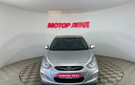 Hyundai Solaris II рестайлинг, 2012 год, 800 000 рублей, 2 фотография