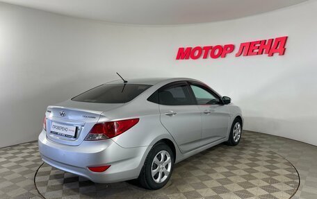 Hyundai Solaris II рестайлинг, 2012 год, 800 000 рублей, 4 фотография
