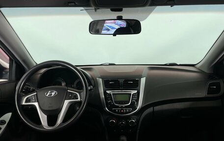 Hyundai Solaris II рестайлинг, 2012 год, 800 000 рублей, 8 фотография