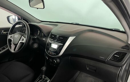 Hyundai Solaris II рестайлинг, 2012 год, 800 000 рублей, 9 фотография