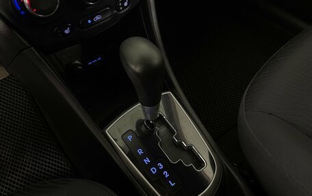 Hyundai Solaris II рестайлинг, 2012 год, 800 000 рублей, 21 фотография