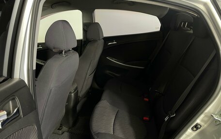 Hyundai Solaris II рестайлинг, 2012 год, 800 000 рублей, 22 фотография