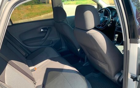 Volkswagen Polo VI (EU Market), 2015 год, 995 000 рублей, 13 фотография