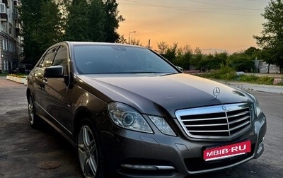 Mercedes-Benz E-Класс, 2012 год, 1 690 000 рублей, 1 фотография