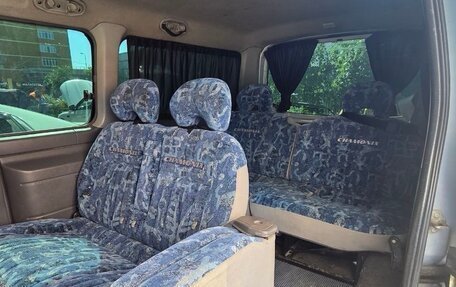Nissan Caravan IV, 2001 год, 1 100 000 рублей, 11 фотография