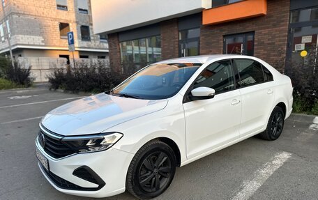 Volkswagen Polo VI (EU Market), 2022 год, 1 590 000 рублей, 4 фотография