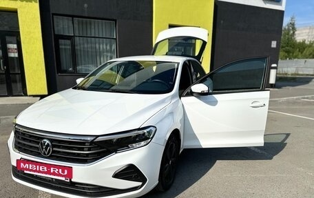 Volkswagen Polo VI (EU Market), 2022 год, 1 590 000 рублей, 31 фотография