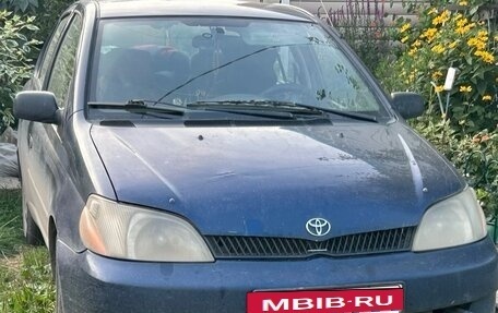 Toyota Echo, 2001 год, 250 000 рублей, 2 фотография