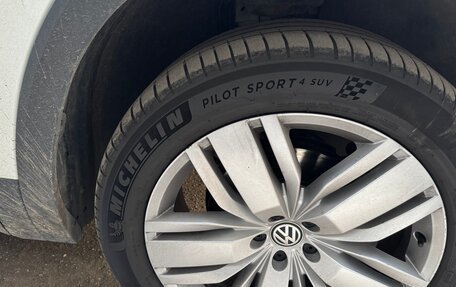 Volkswagen Teramont I, 2018 год, 3 100 000 рублей, 5 фотография