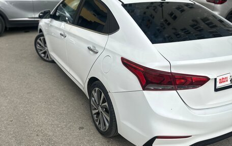 Hyundai Accent IV, 2018 год, 1 150 000 рублей, 4 фотография