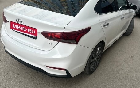 Hyundai Accent IV, 2018 год, 1 150 000 рублей, 3 фотография