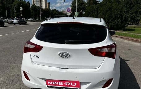 Hyundai i30 II рестайлинг, 2015 год, 1 250 000 рублей, 4 фотография