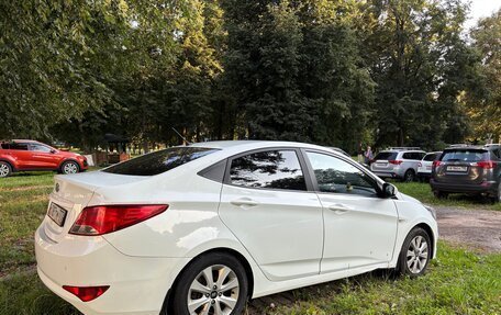 Hyundai Solaris II рестайлинг, 2016 год, 900 000 рублей, 6 фотография