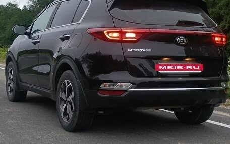 KIA Sportage IV рестайлинг, 2018 год, 2 010 000 рублей, 4 фотография