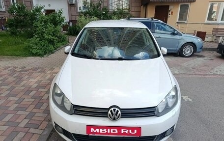 Volkswagen Golf VI, 2010 год, 850 000 рублей, 4 фотография