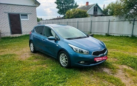 KIA cee'd III, 2013 год, 980 000 рублей, 20 фотография