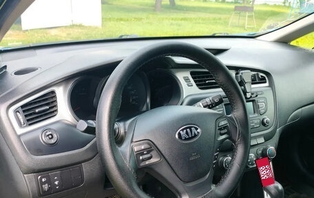 KIA cee'd III, 2013 год, 980 000 рублей, 32 фотография