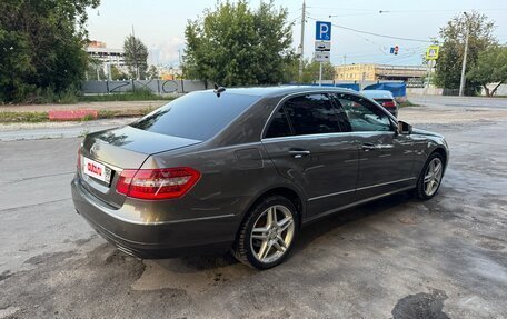 Mercedes-Benz E-Класс, 2012 год, 1 690 000 рублей, 5 фотография