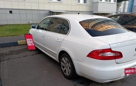 Skoda Superb III рестайлинг, 2012 год, 1 540 000 рублей, 3 фотография