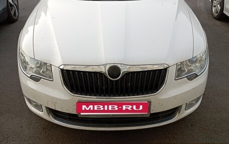 Skoda Superb III рестайлинг, 2012 год, 1 540 000 рублей, 11 фотография